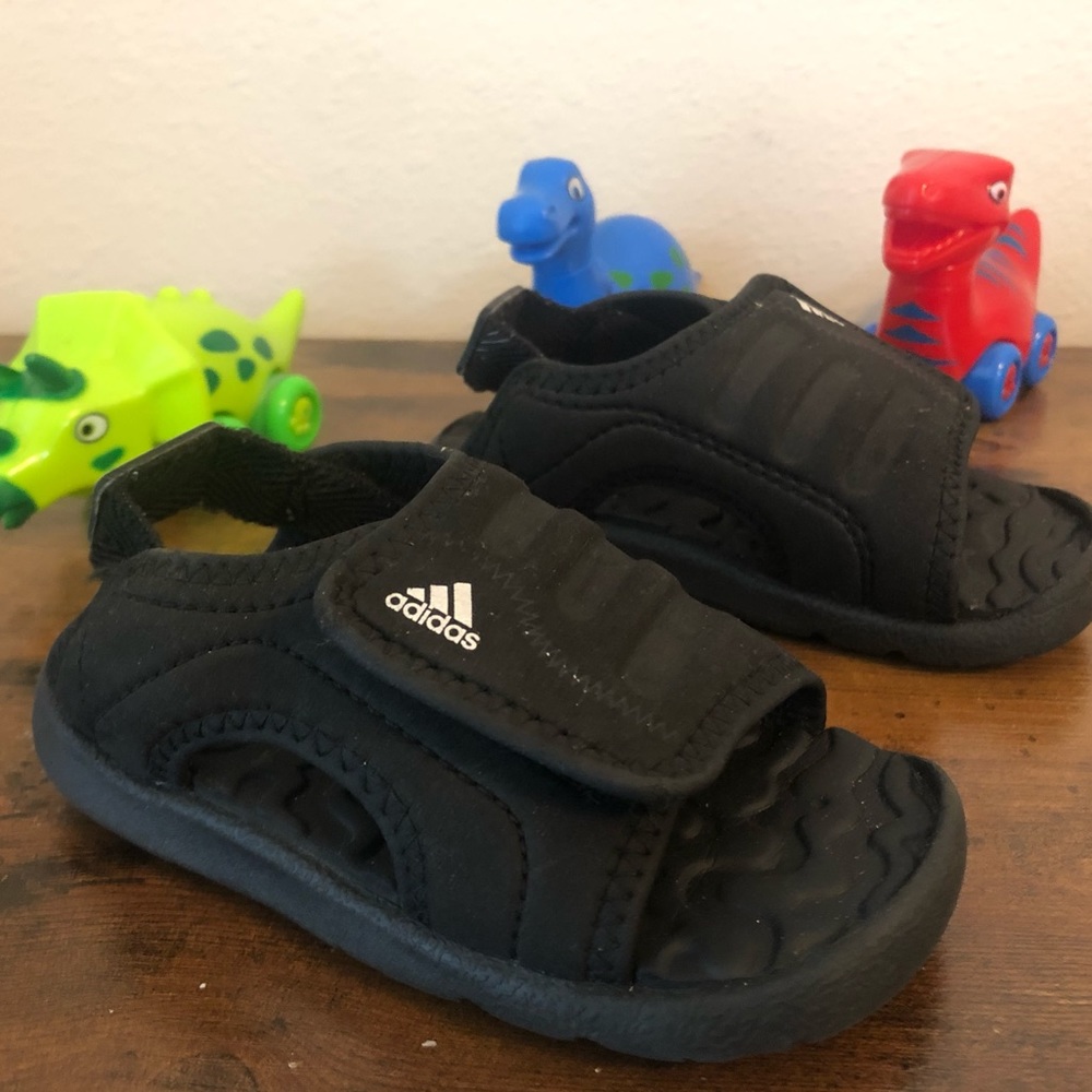 Adidas summer sandal